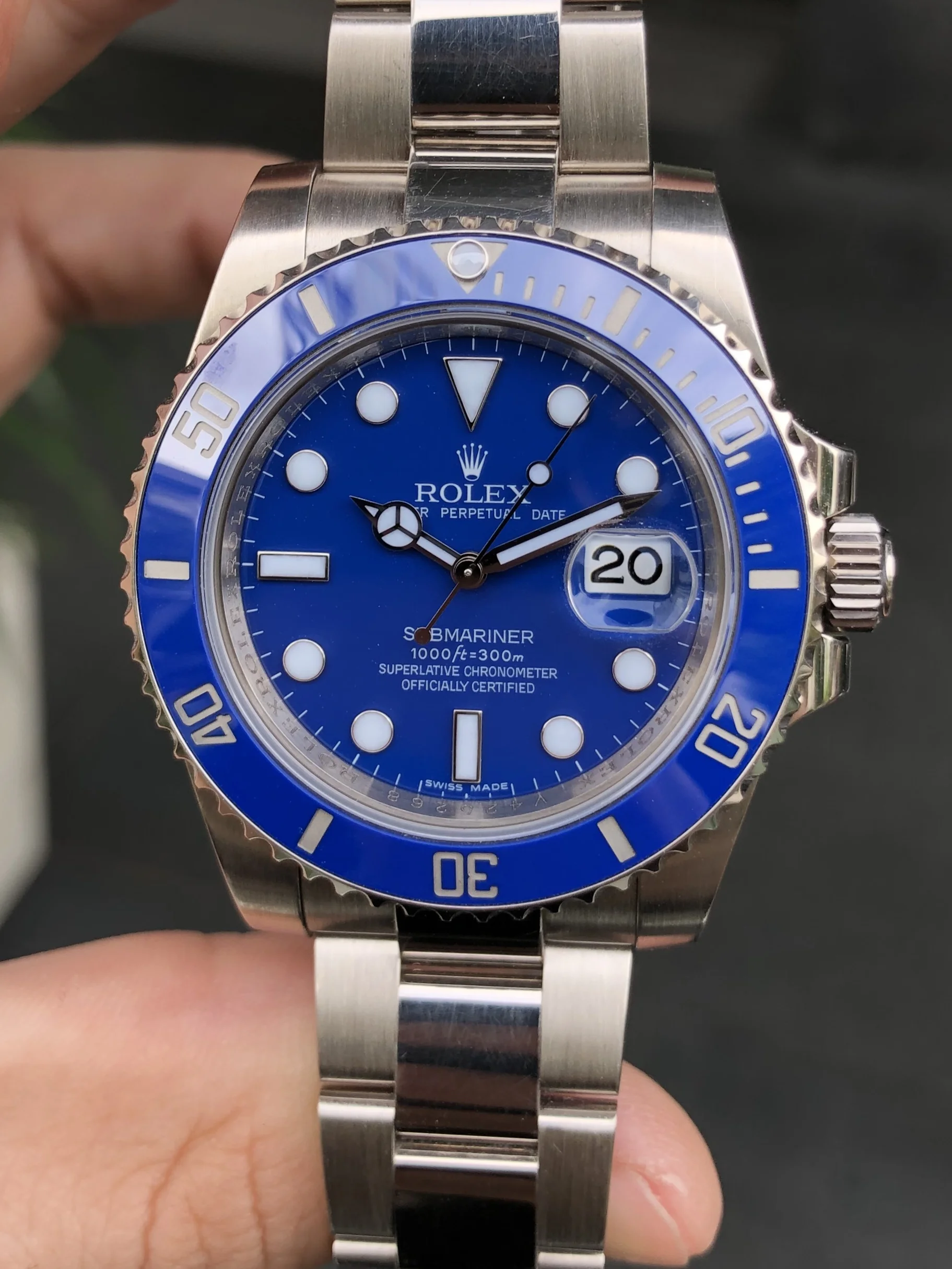 Rolex 18K White Gold Submariner “Smurf” 116619LB (9).jpg
