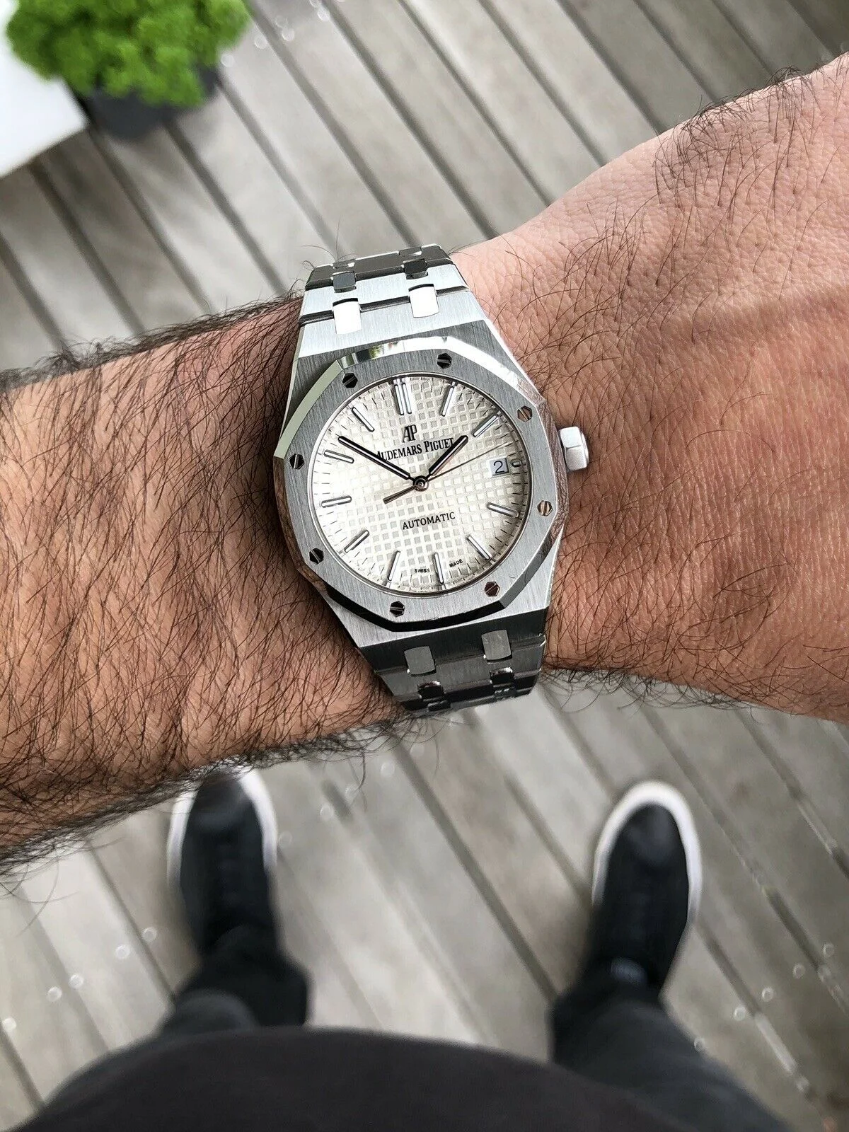 Audemars Piguet Royal Oak 15450ST Silver - 2015 with box and papers (9).jpg