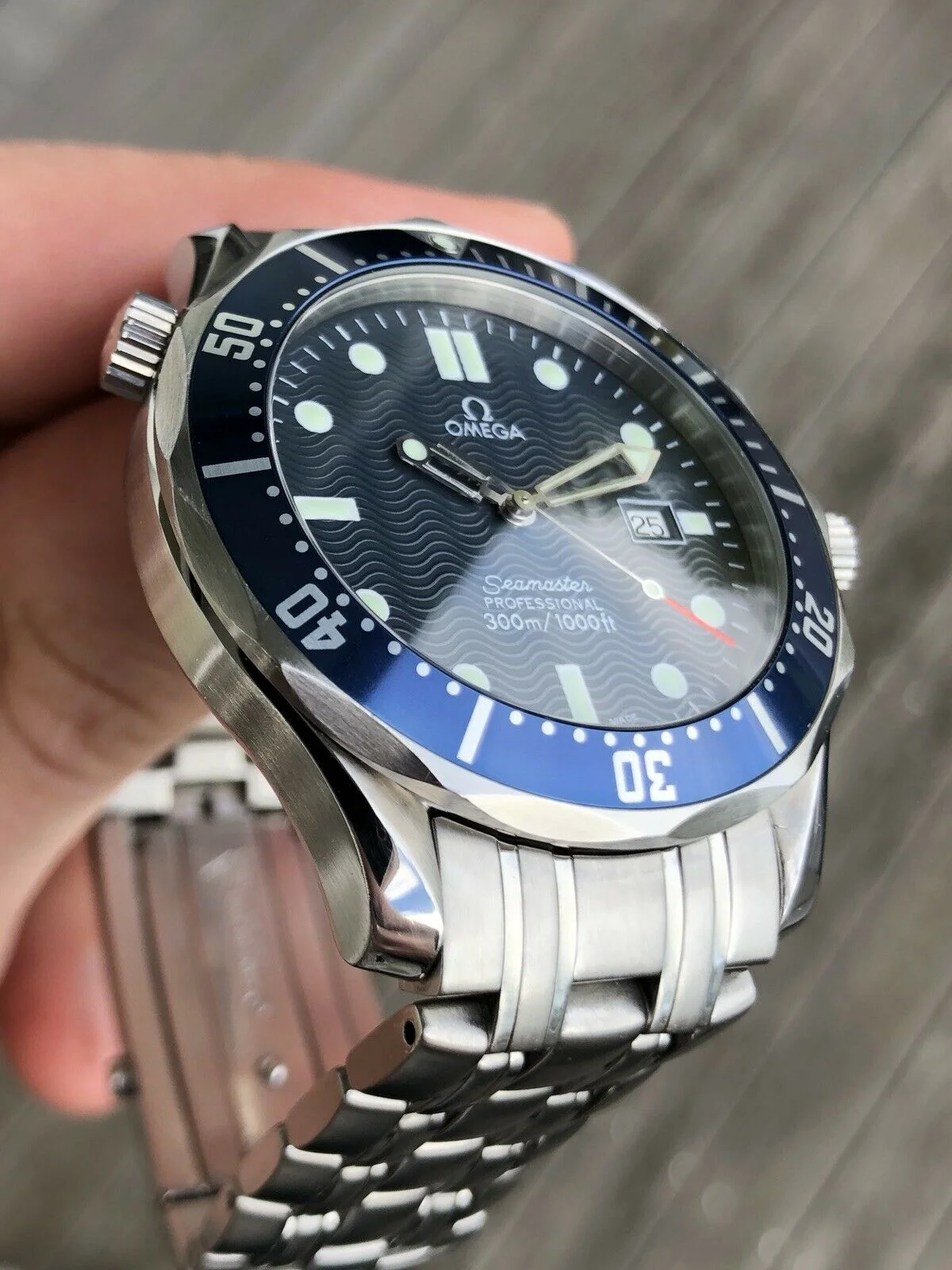 Omega Seamaster 300M 2541.80 41mm quartz - 1998 (6).jpg