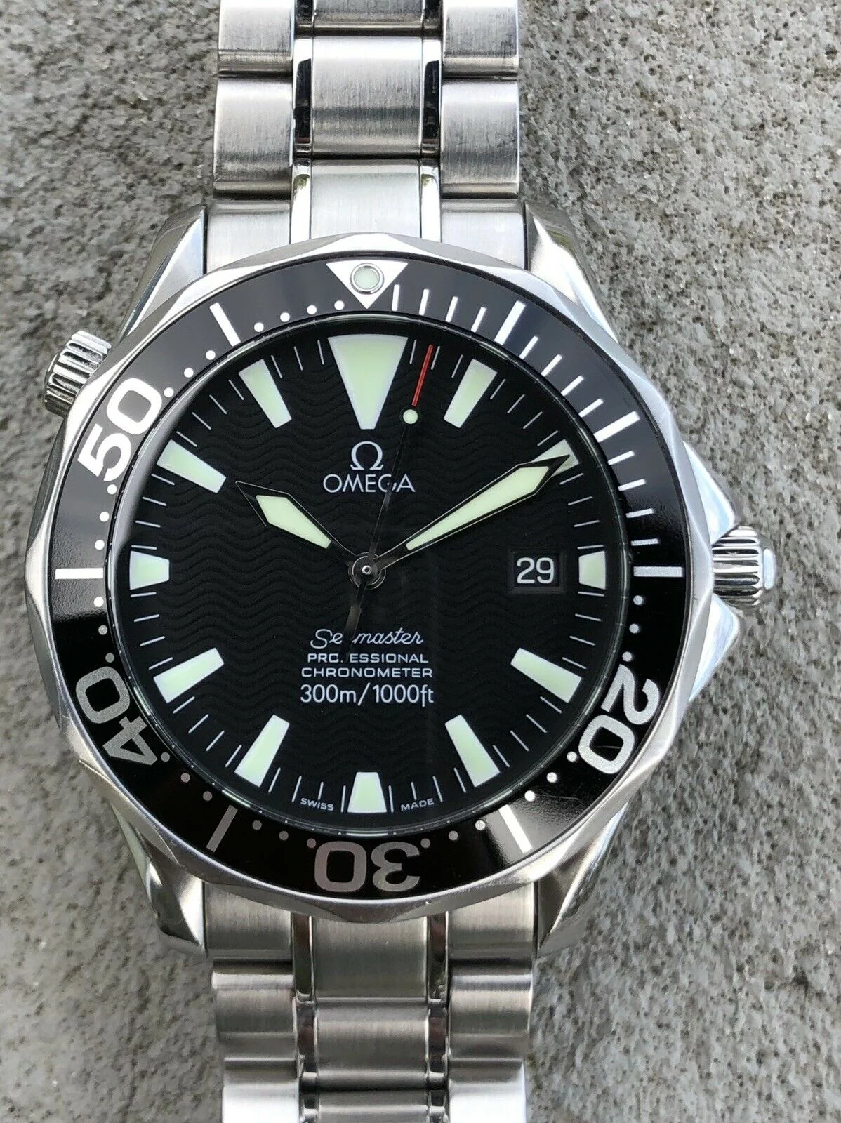 Omega Seamaster Professional 300M 2254.00 - 2007 w box and papers (1).jpg