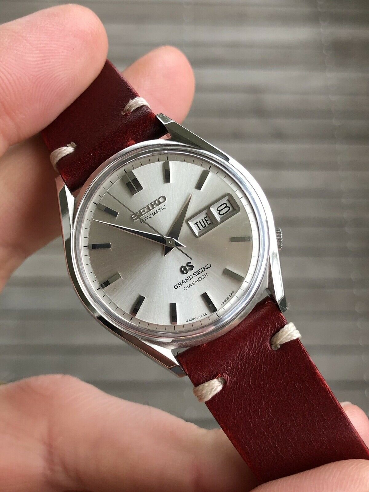 Seiko Grand Seiko 6246-9001 62GS - 1969 Watch Vault 02.jpg