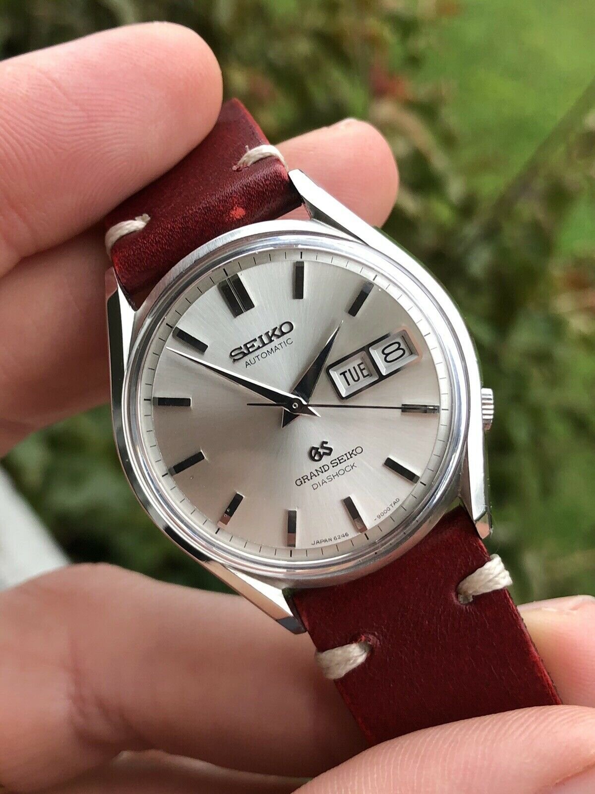 Seiko Grand Seiko 6246-9001 62GS - 1969 Watch Vault 11.jpg