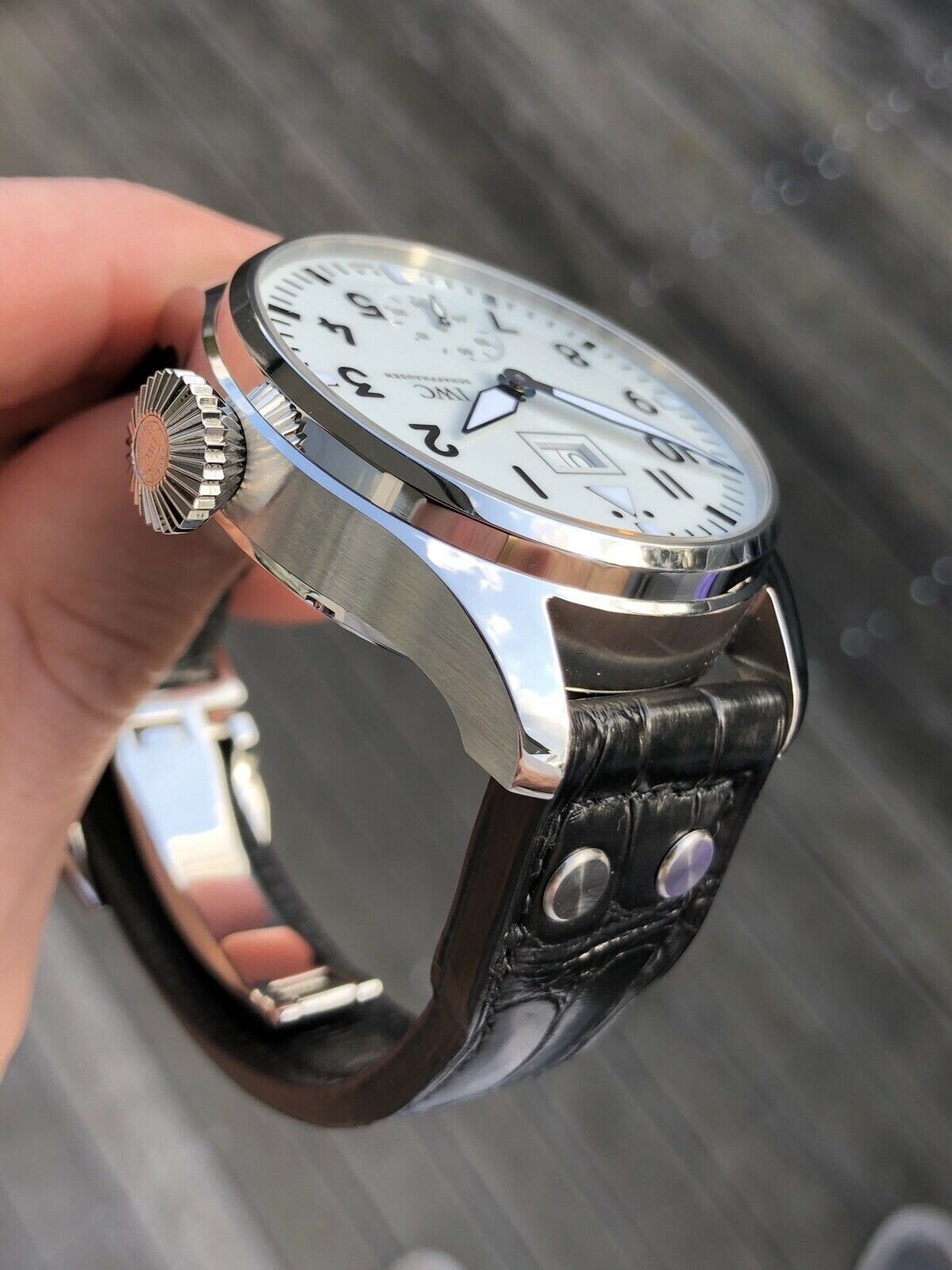 IWC Big Pilot Edition 150 Years Big Date LE IW510504 - 2018 Watch Vault 07.jpg