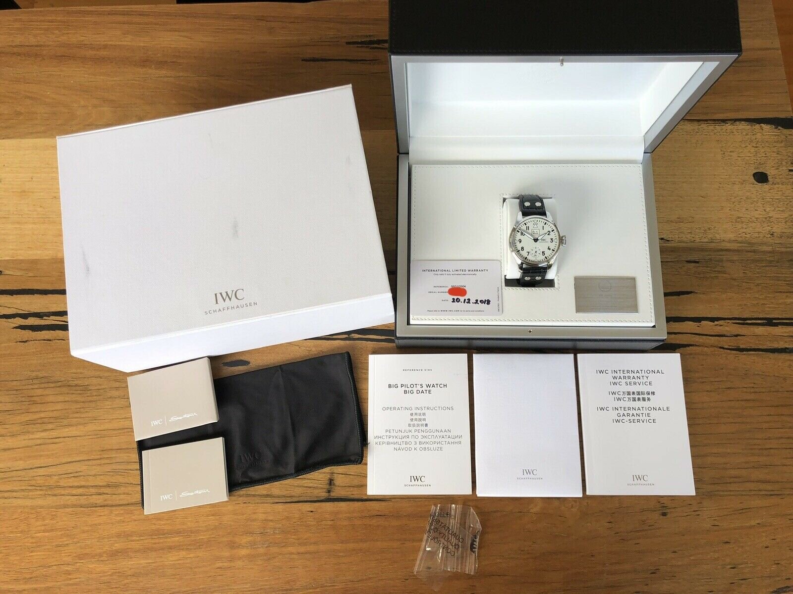 IWC Big Pilot Edition 150 Years Big Date LE IW510504 - 2018 Watch Vault 12.jpg