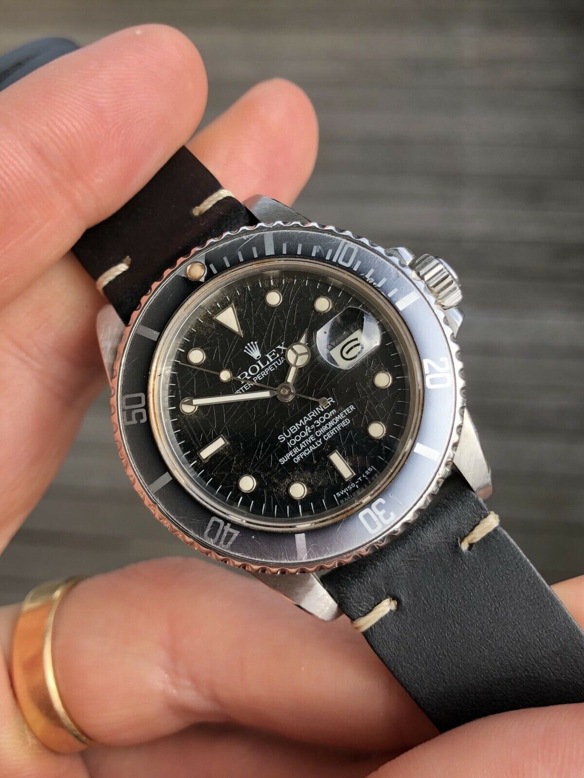 Rolex Submariner 16800 - 1984 Watch Vault 03.jpg