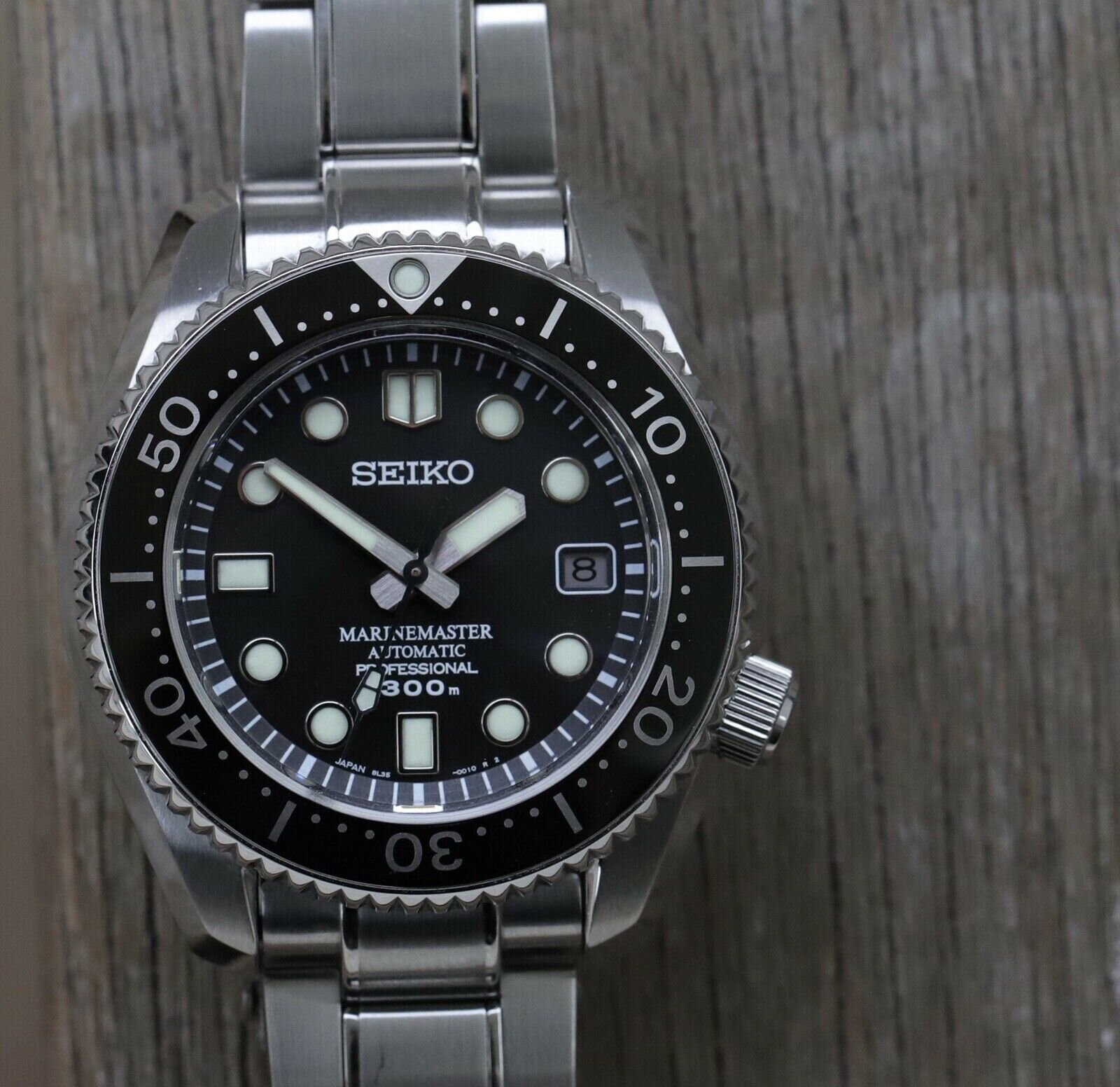 Seiko Marinemaster 300 Sbdx001 12 Watch Vault