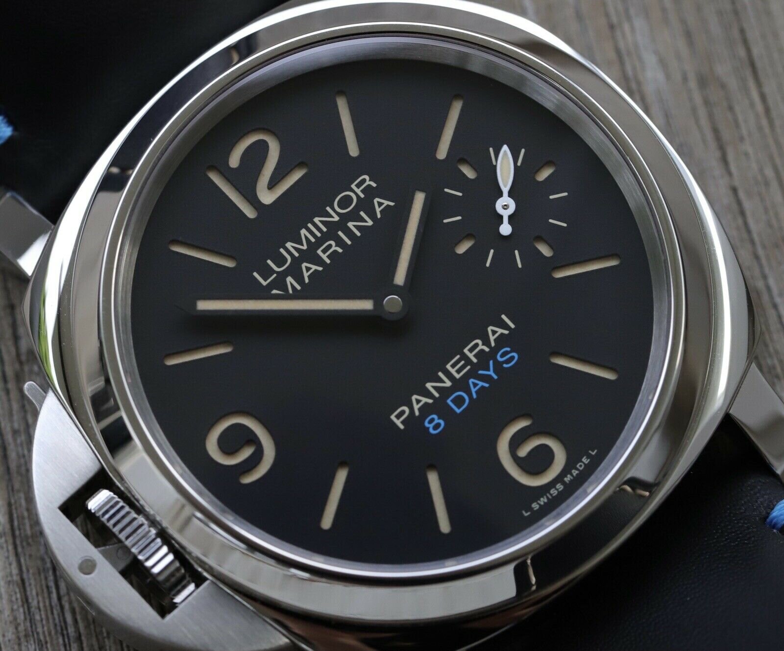 Panerai Luminor Left-handed 8 Days 44mm PAM00796 PAM796 - 2019 Watch Vault 02.jpg