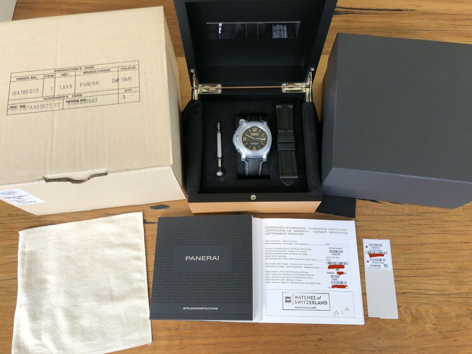 Panerai Luminor Left-handed 8 Days 44mm PAM00796 PAM796 - 2019 Watch Vault 12.jpg