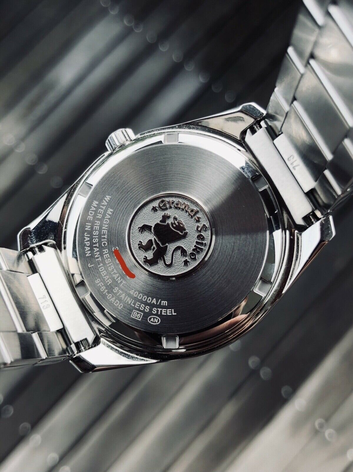 Seiko Grand Seiko 9F Quartz SBGX091 - 2015 Watch Vault 09.jpg
