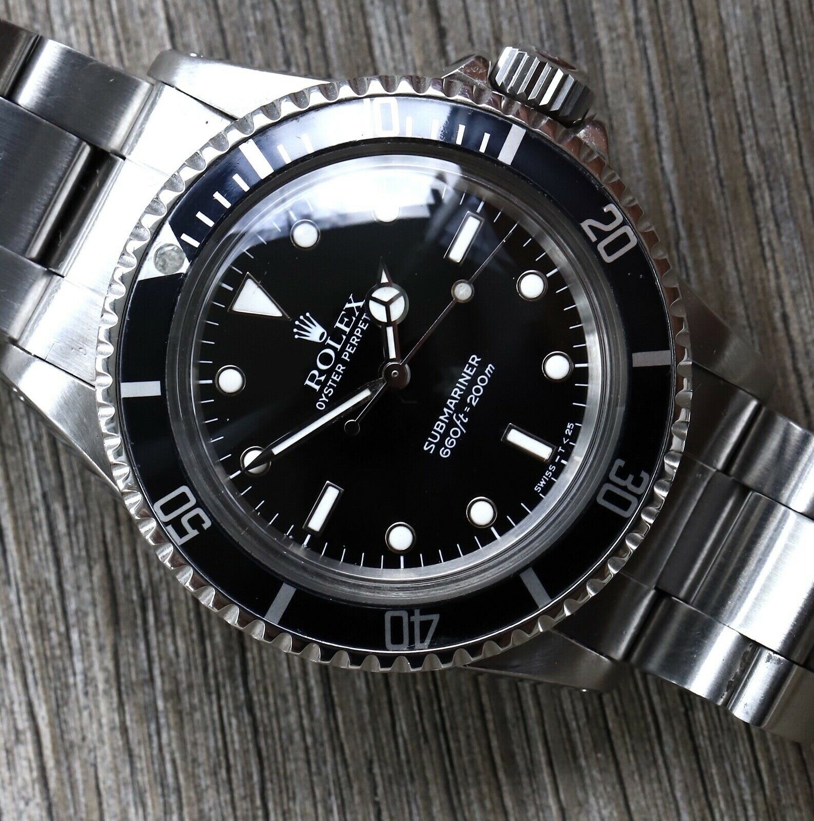 Rolex Submariner 5513 - 1987 Watch Vault 03.jpg