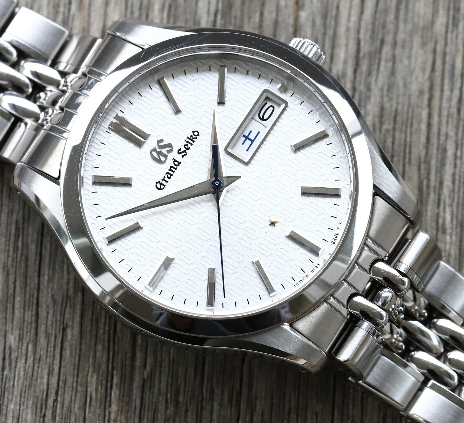 Grand Seiko SBGT241 Quartz Limited Edition - 2021 — WATCH VAULT