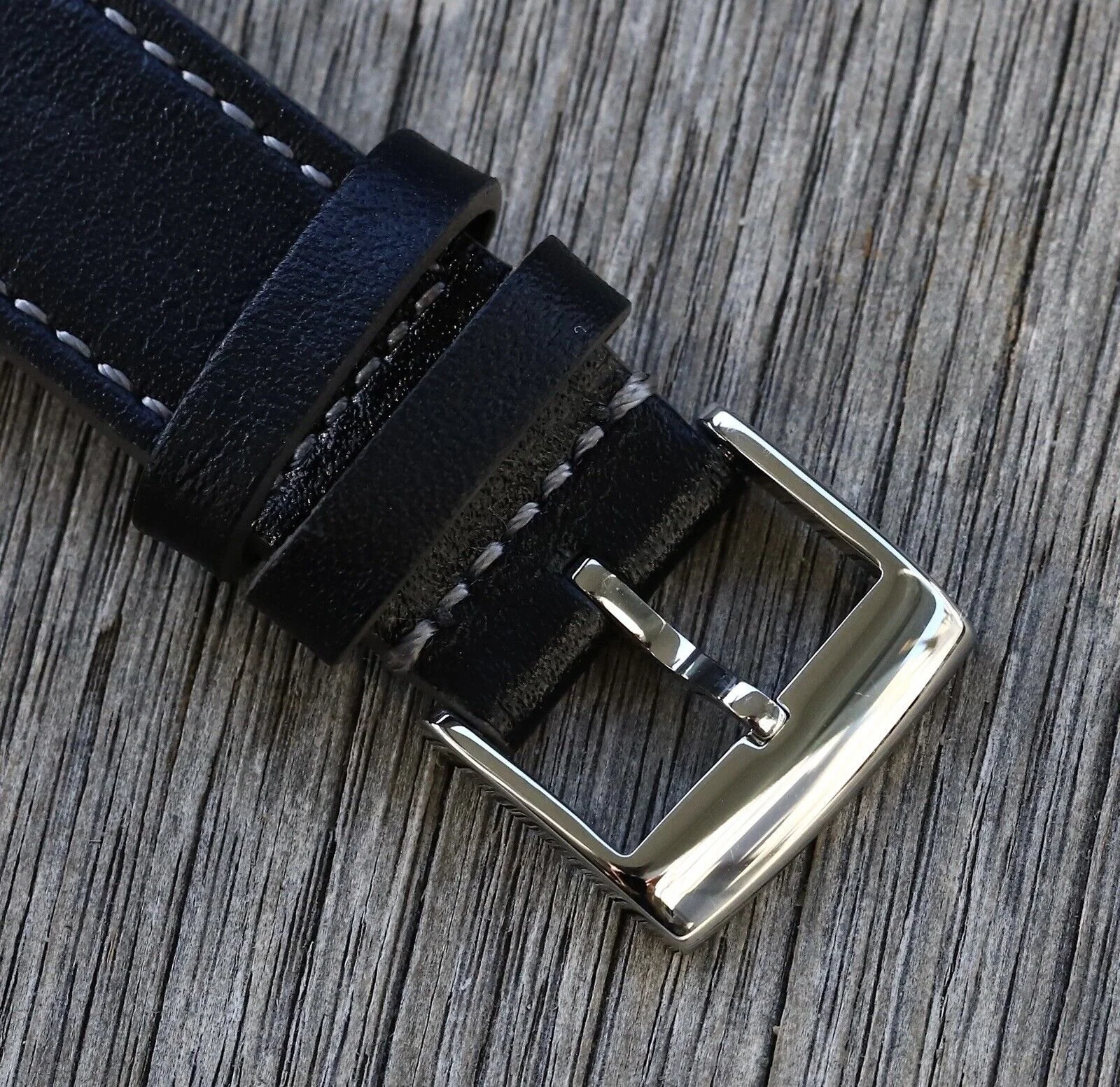 Kurono Tokyo Toki - 2021 Watch Vault 09.jpg