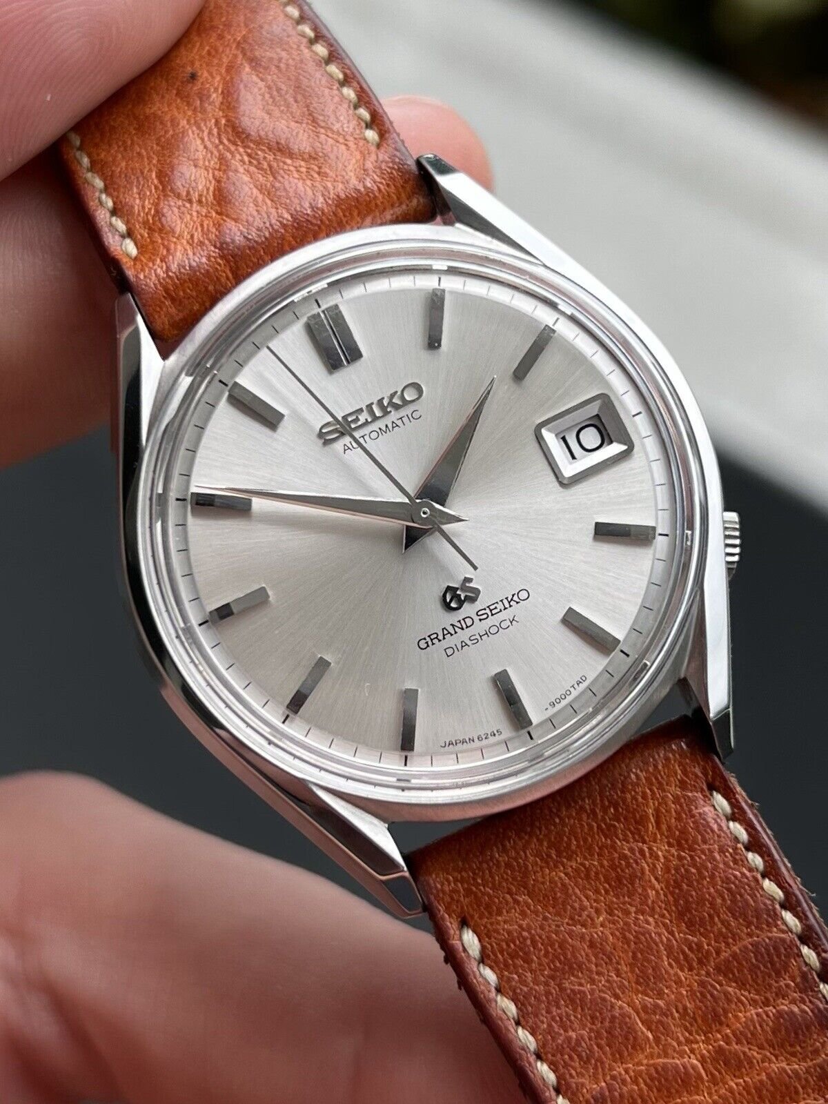 Seiko Grand Seiko 6245-9001 62GS 'GS Medallion' - 1967 — WATCH VAULT