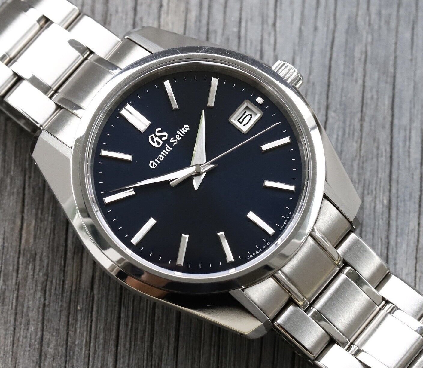 Grand Seiko Heritage Quartz SBGP005 - 2022 — WATCH VAULT