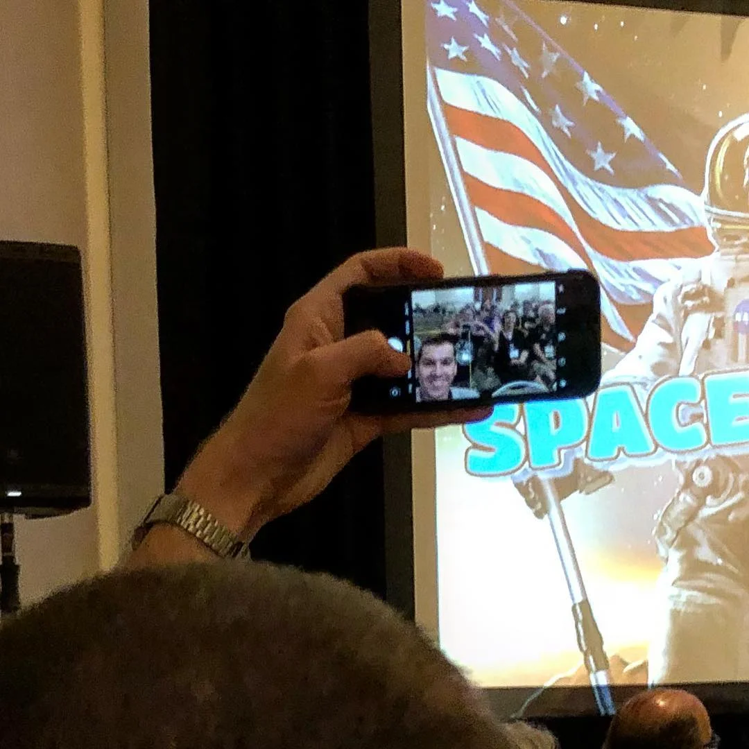 John taking a picture of Jamie taking a picture of John (Photo: Jamie Rich)