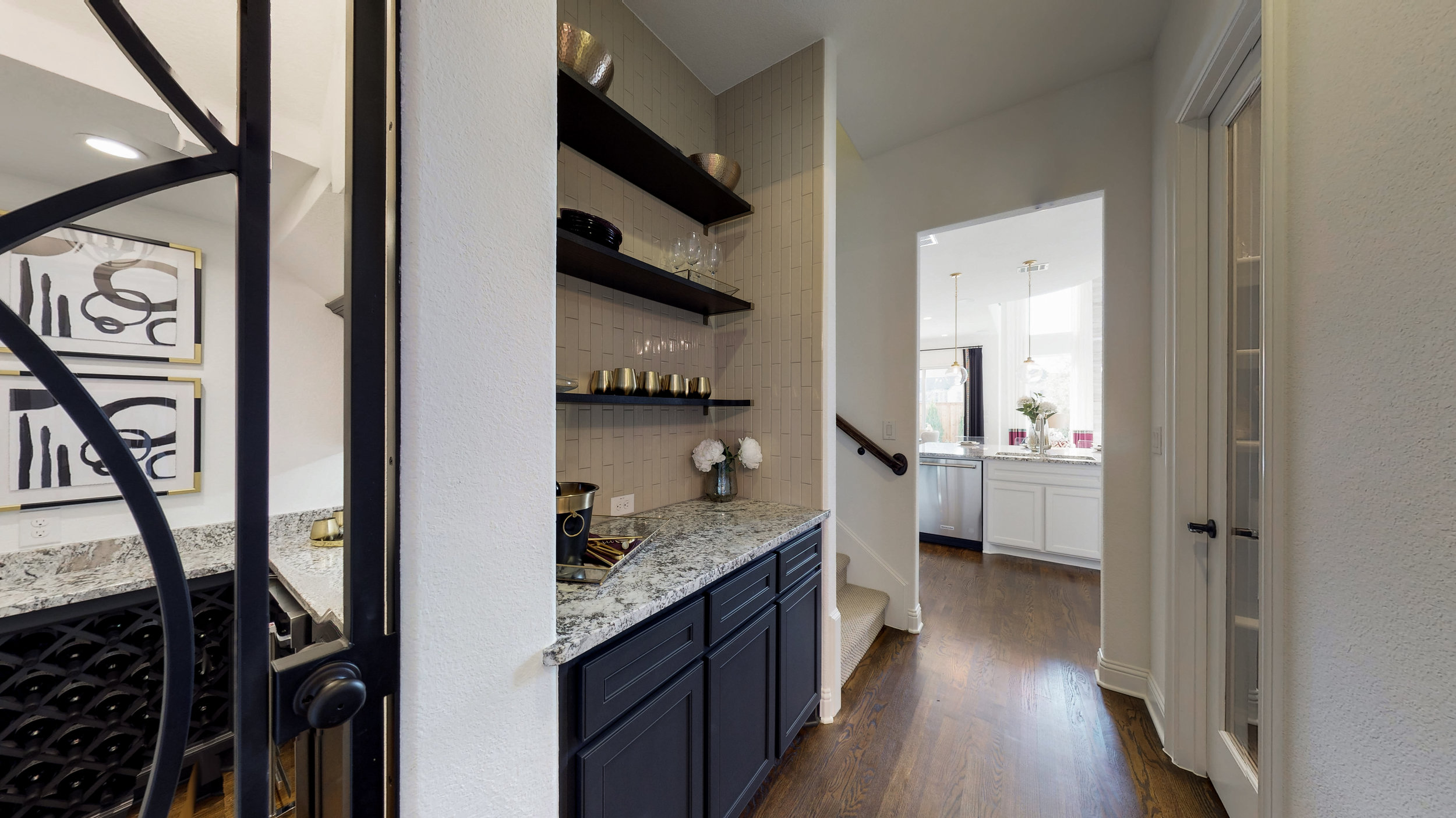 MarteseBordeaux-Model-LexingtonCountry054.jpg