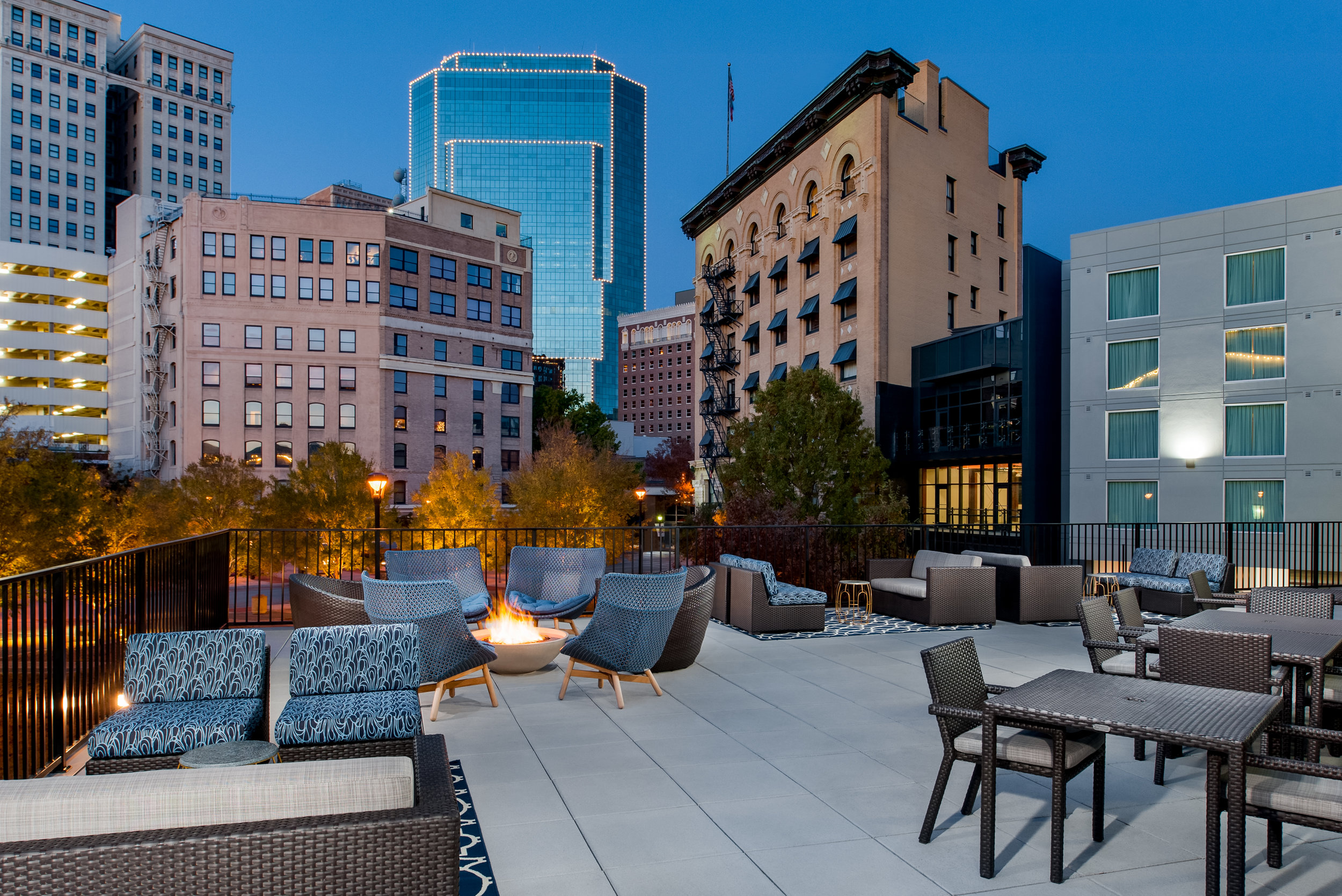 006-003-2002-FairfieldInn-Exterior-Patio-night-3.jpg