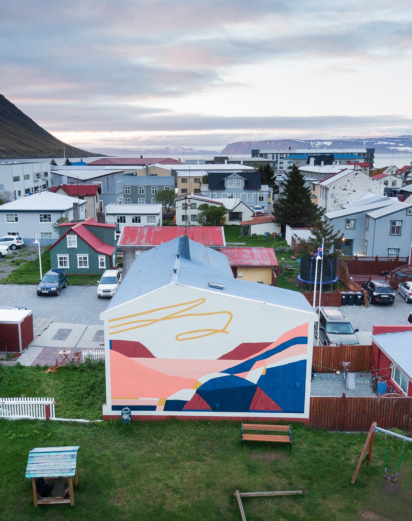 MIDNIGHT SUN
