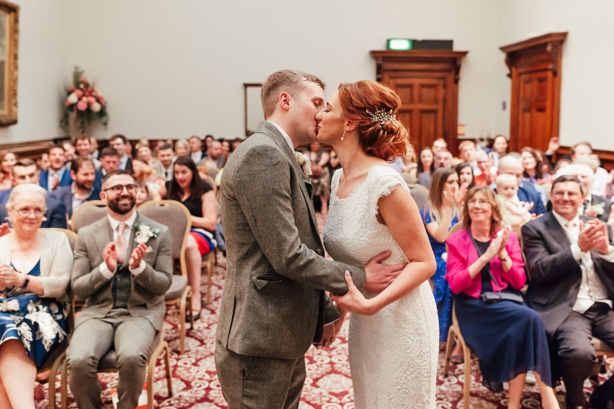 st-georges-hall-liverpool-wedding-104.jpg