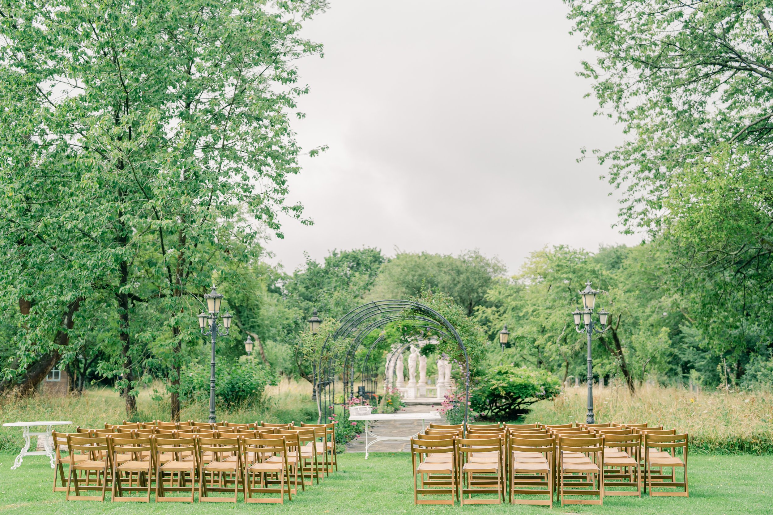 Brin-Chloe-berwick-lodge-wedding-4.jpg