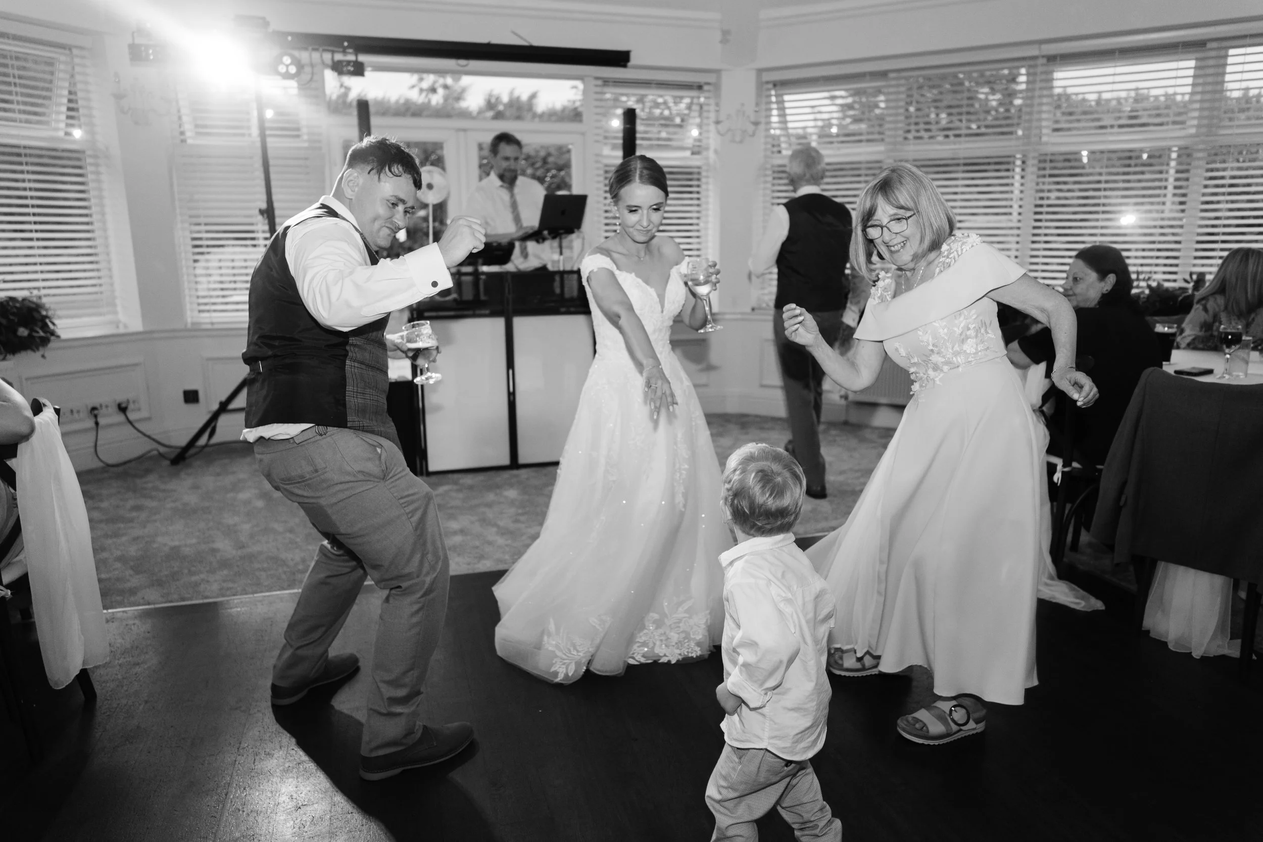 Simon-Abbie-Wedding-49.jpg