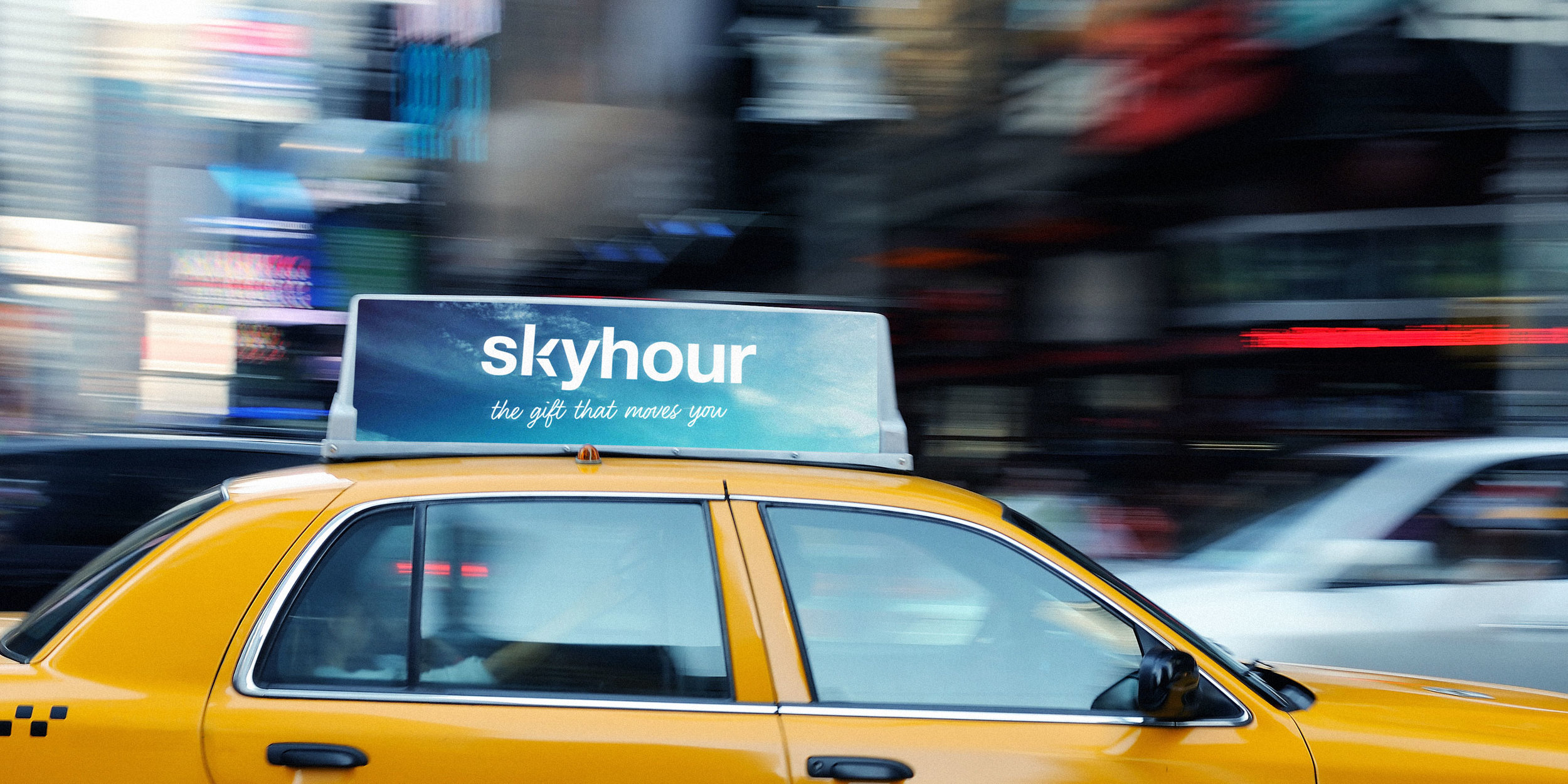 New York taxi with ad