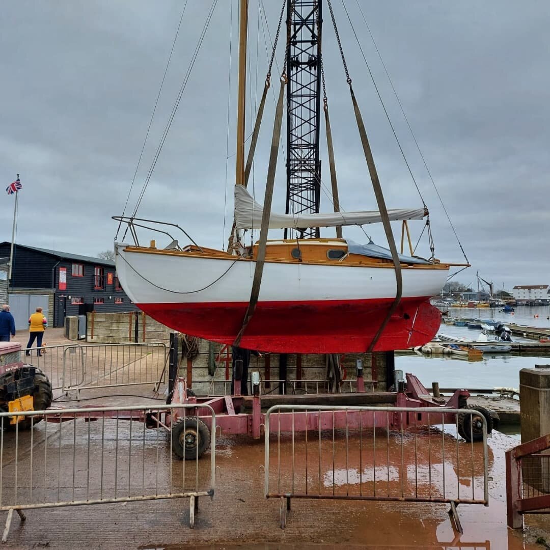 There's no slowing down here in the run up to Christmas and, should you need us, we'll be working between Christmas and New Year too. Amongst other things over the last couple of days 'Black Cat', a one-off built here in 1938, 'Lady Louise', a Cornis