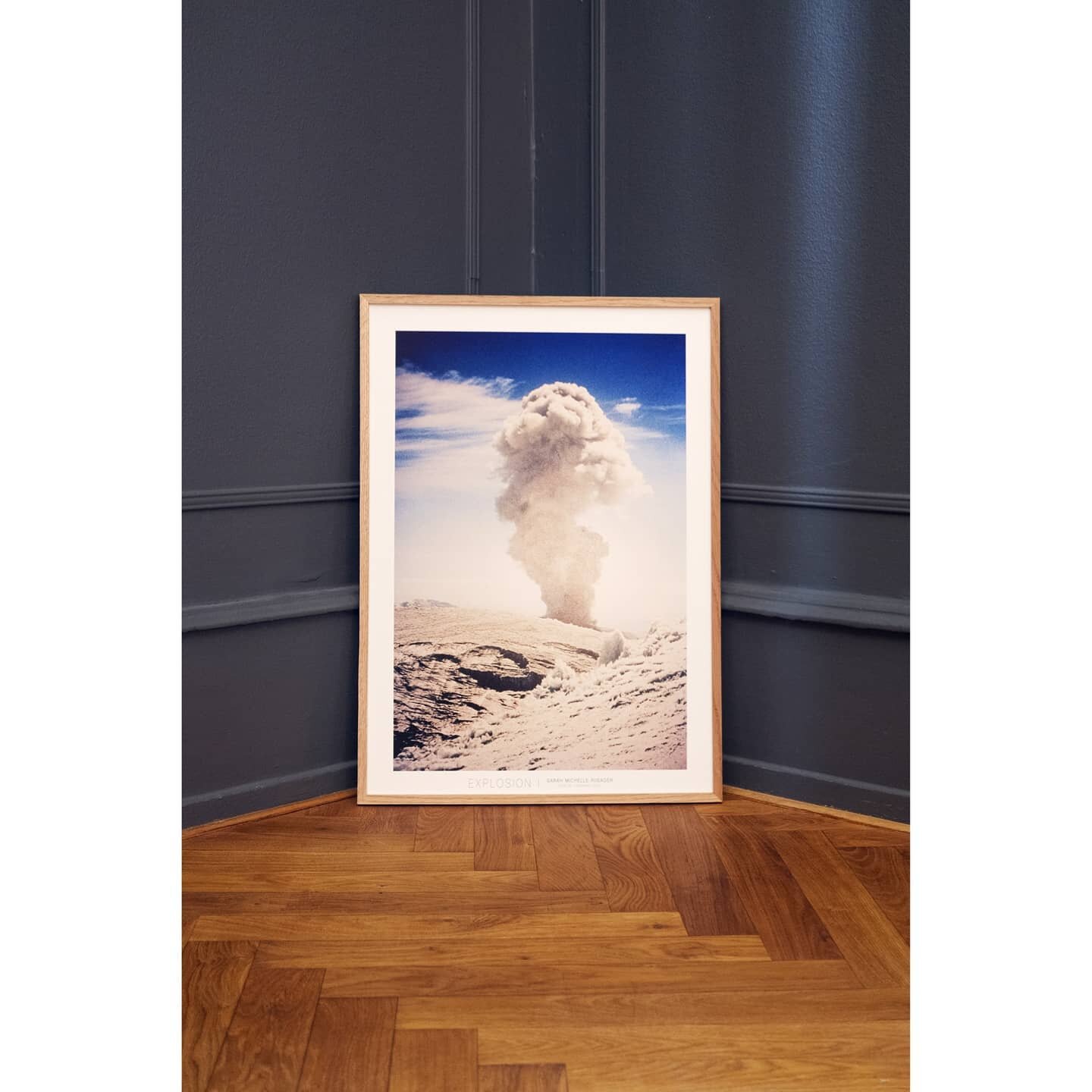 EXPLOSION - A2 POSTER
.
.
.
.
&euro;54
42 cm x 59,4 cm
Inkjet print on 200 gsm high quality fine art paper
Please order by PM or follow link in bio
All posters are signed by me

#denmark #copenhagen #poster #postershop #fineart #color #35mm #film #co