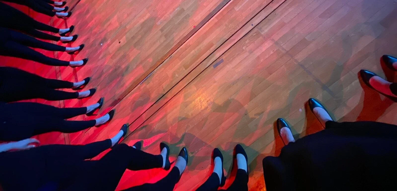 Olkaamme, laulakaamme! Saarten tyttäret 10 vuotta -juhlakonsertti