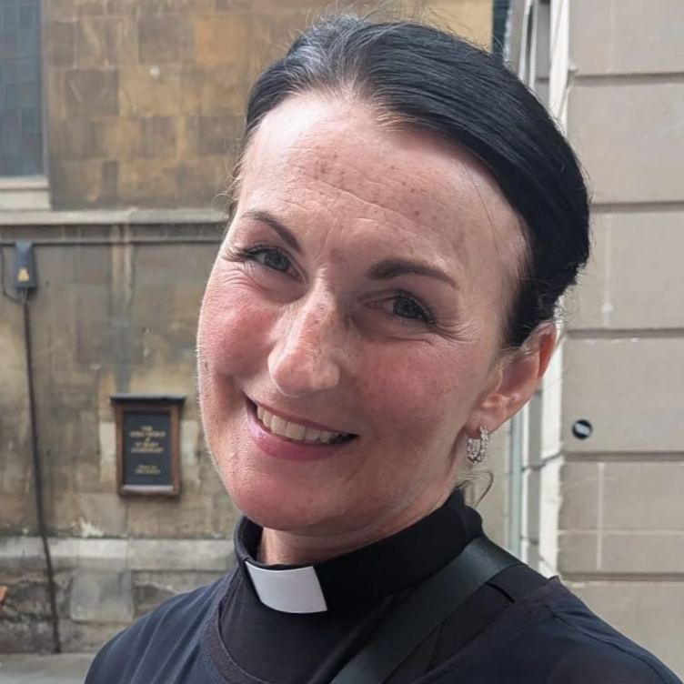 Curate - Jen Besant