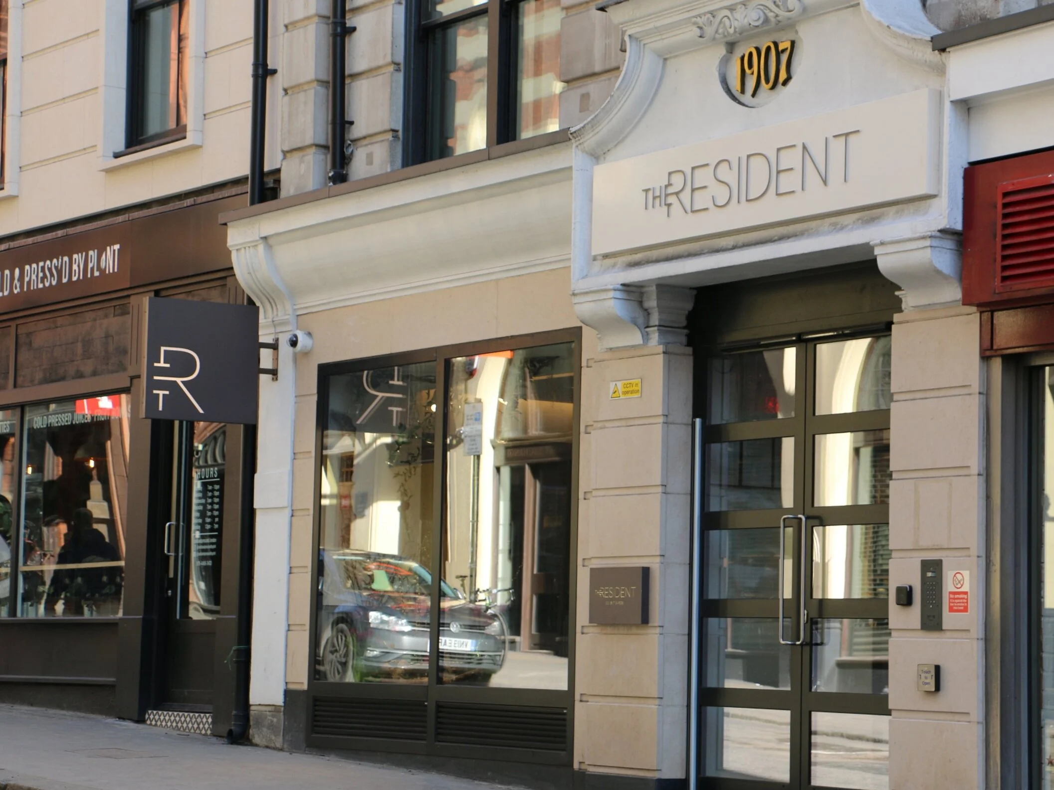 Front+Of+The+Resident+Covent+Garden