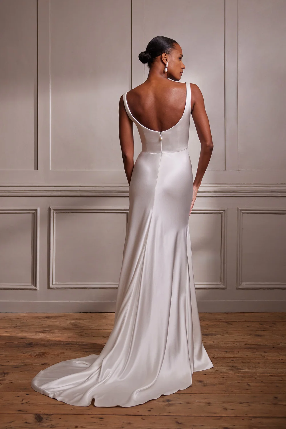 ZARA  Savannah Miller: Elegant and Understated Bridal