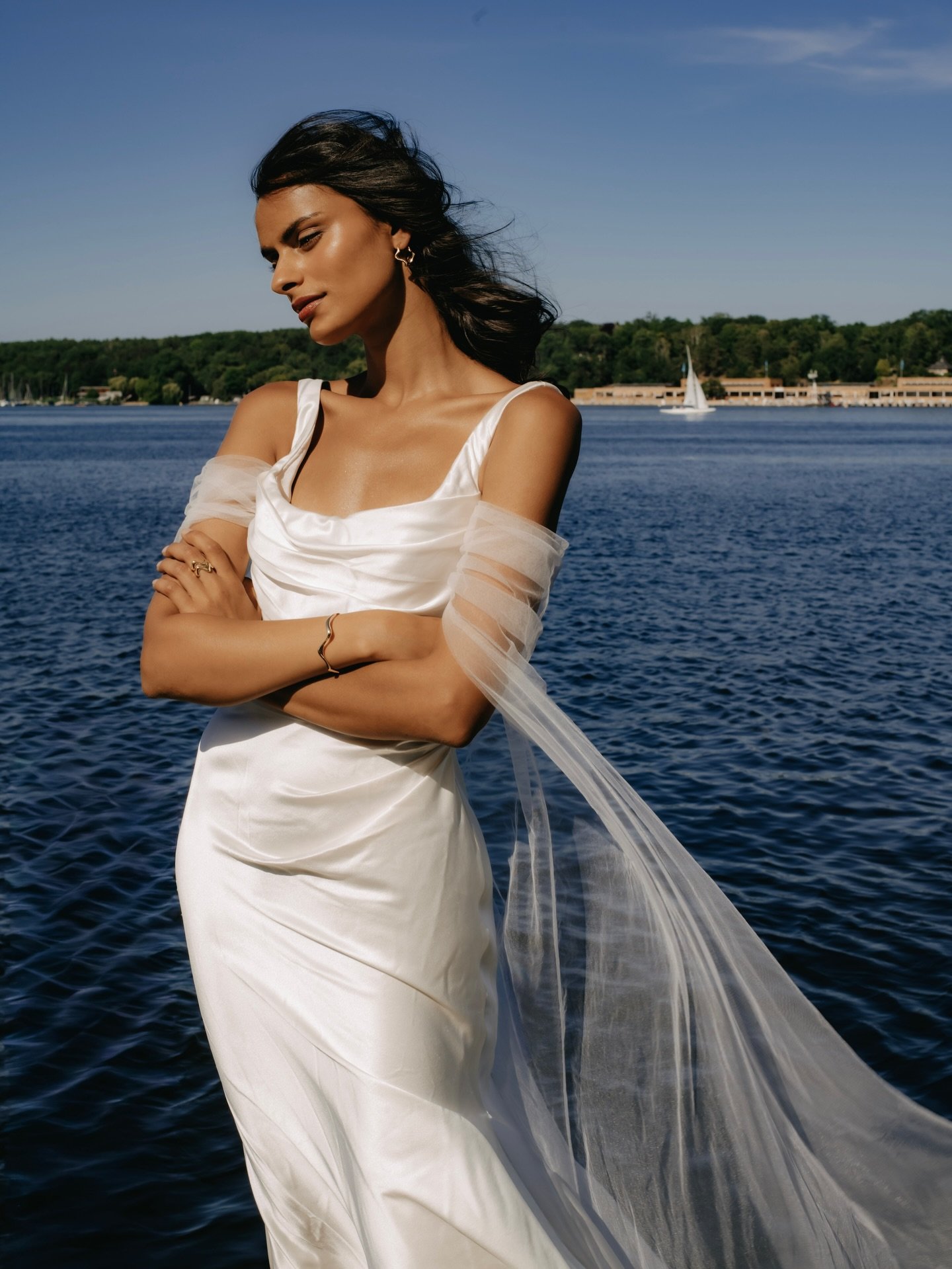 Summer dreaming of Zara 🤍

So in love with these moments captured by @karo_woznicka_ 💫

Special thanks 
@karo_woznicka_ 
@bazaarnoiva 
@melnie_s 
@carolin_frixel 
@fayechaneel 

#SavannahMillerBridal #SavannahMillerBride #Zara_gown