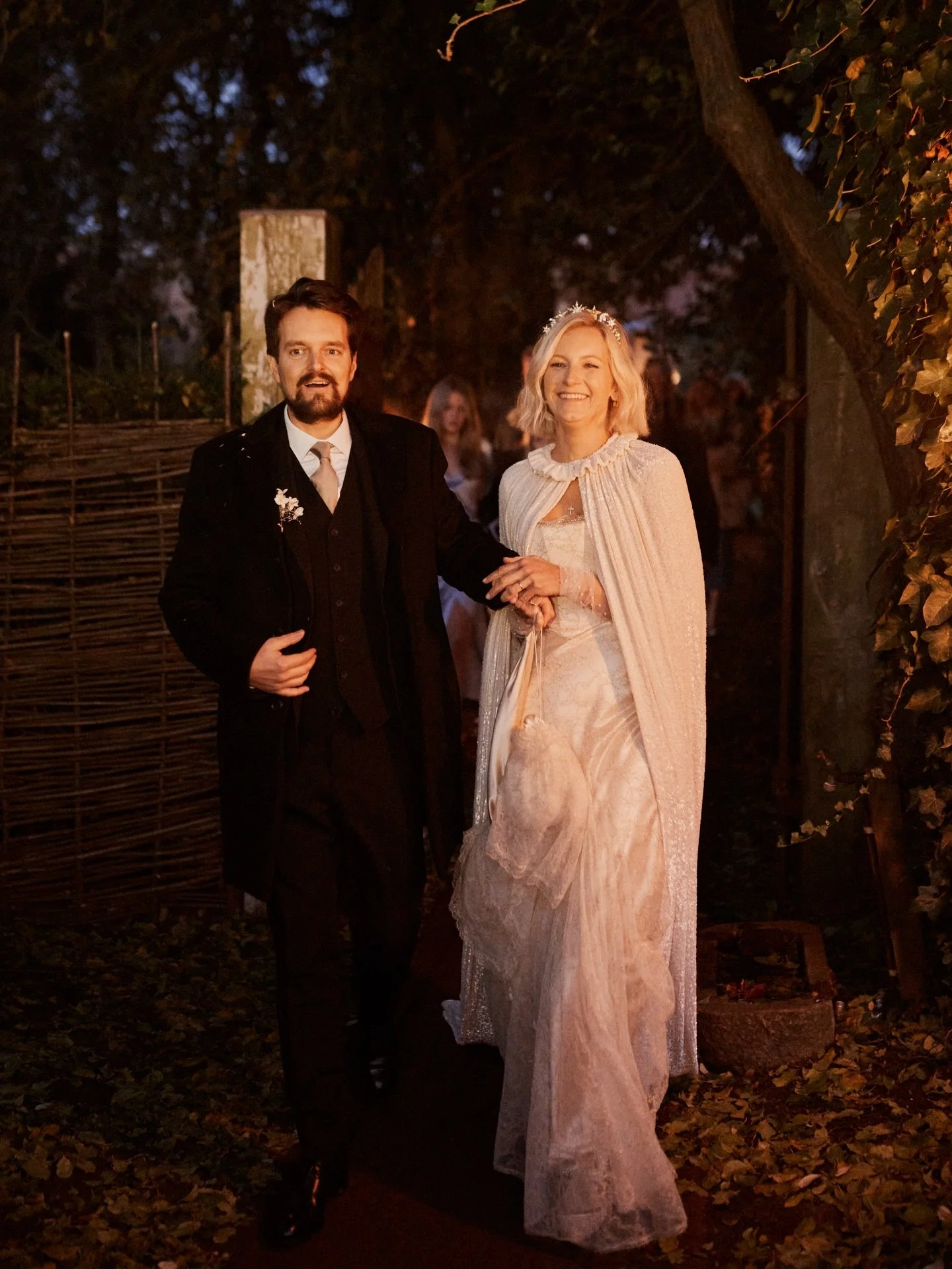 Three years ago 🤍

Three whole years since I created the Savannah Gown for my own wedding, and it still holds such a special place in my heart. 

I wanted something timeless with a touch of Hollywood glamour and the corseted, Regency-inspired silhou