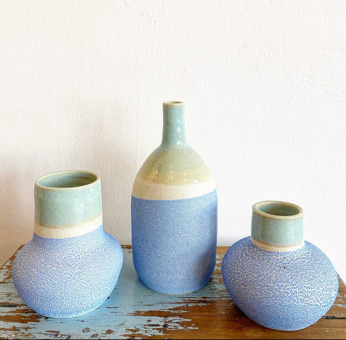 Pretty pastel pottery pieces from @clay_by_tina the textured crackle in the glaze is just gorgeous. GALLERY OPEN tomorrow 10-4 #paperpear #waggawagga #handmade #australianmade #ceramics