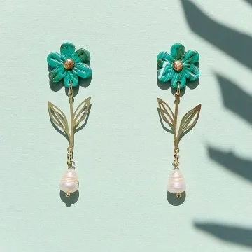 Emerald Flower Drops - Earrings
