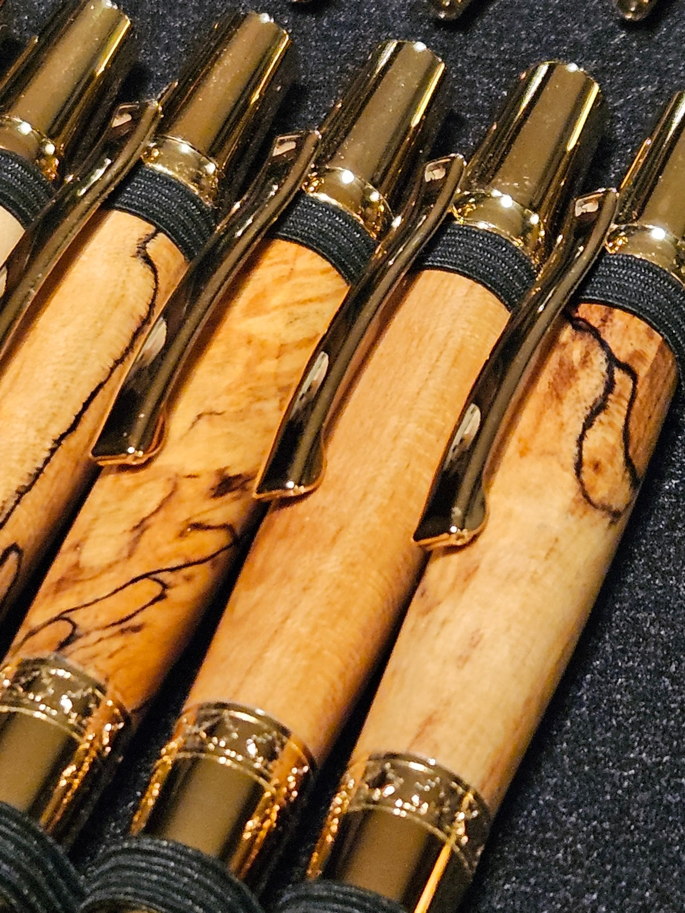 gold+pen_multiple.jpg