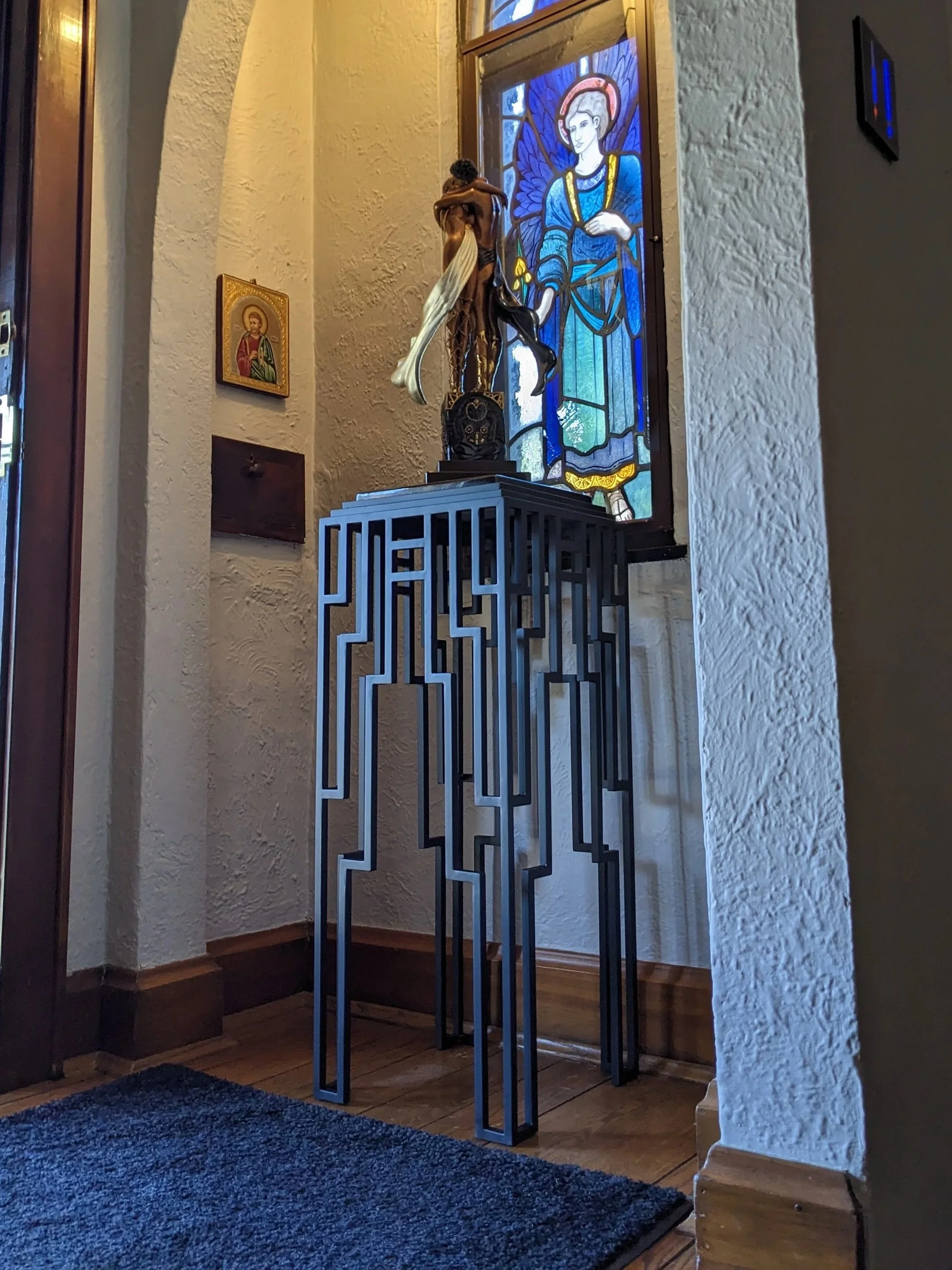 decorative metal table legs