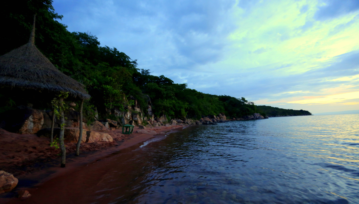 lake kigoma 2.jpg