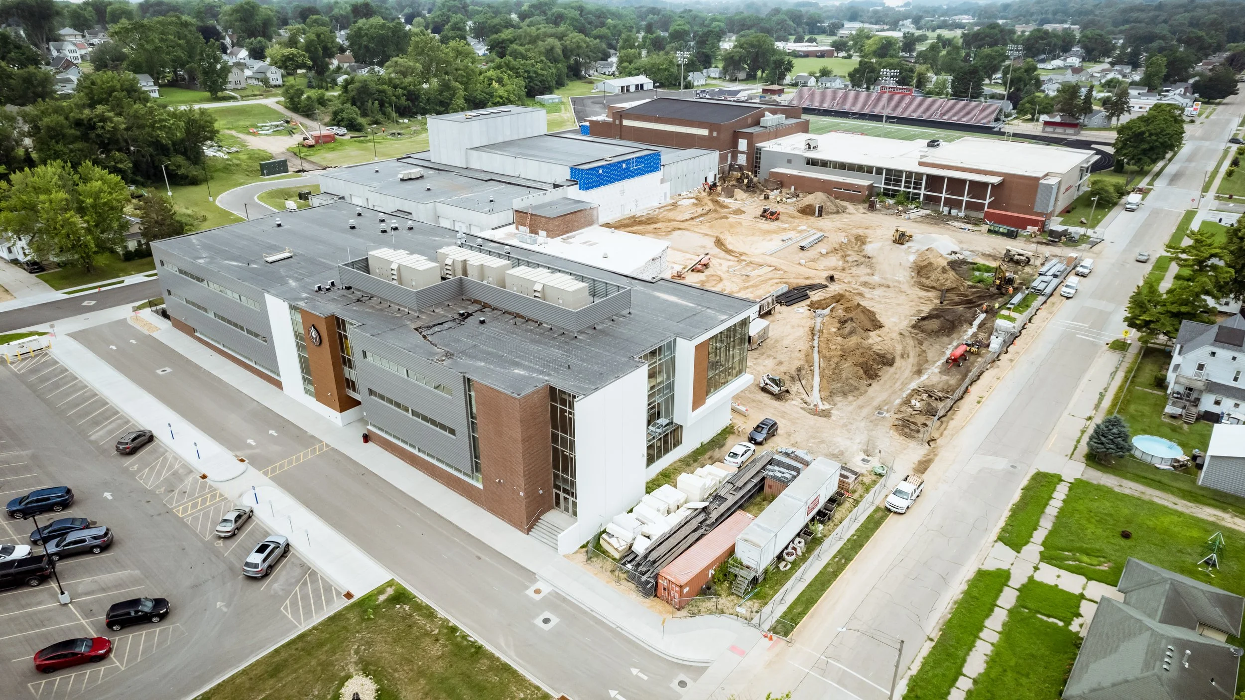 Clinton High School 0002.jpg