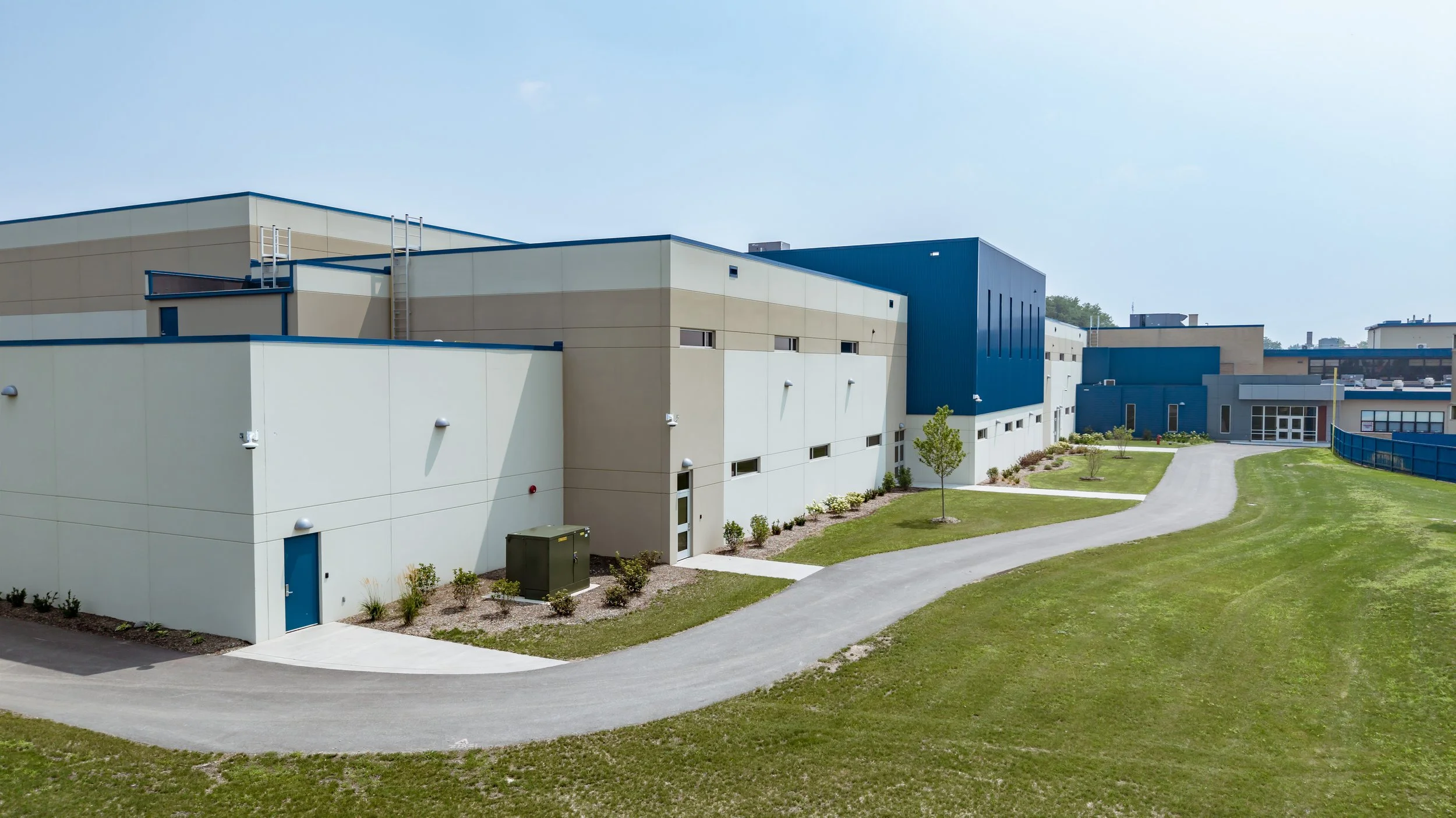 Reavis High School Fieldhouse 0016.jpg