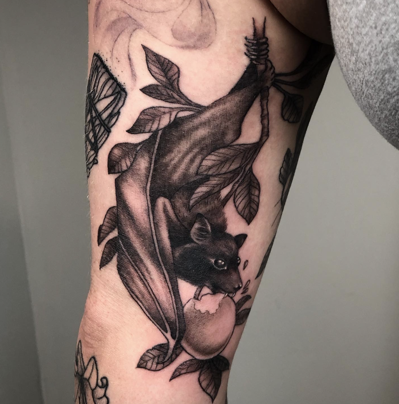 fruit bat tattoo.png