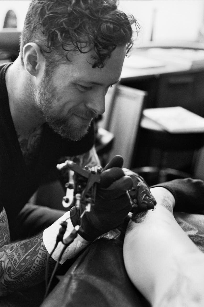 Ian Healy  Luckys Tattoo  Piercing