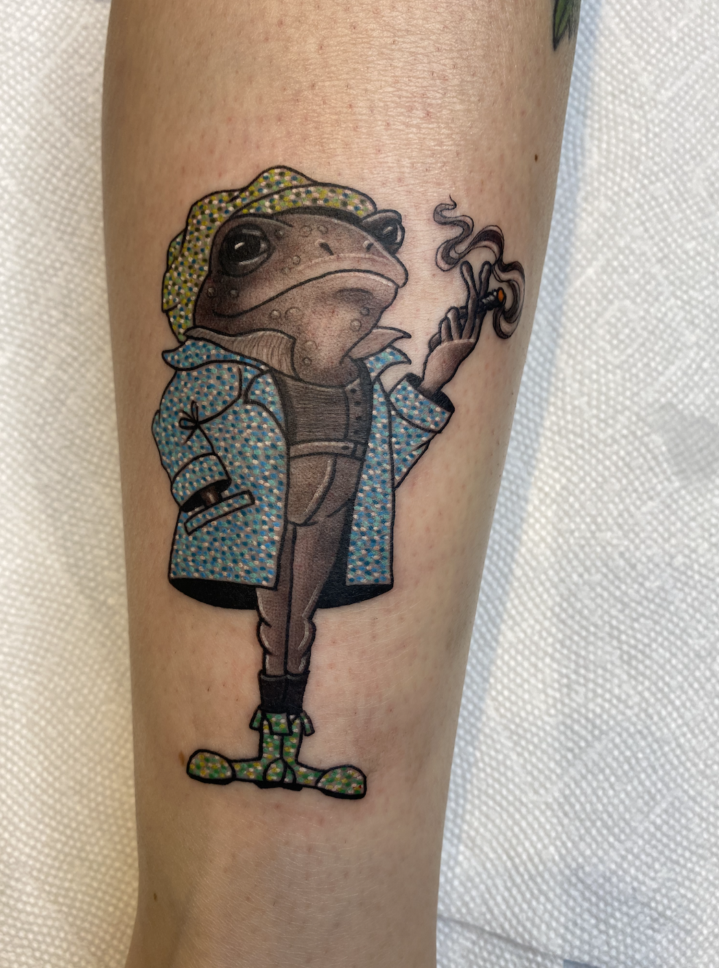 frog tattoo.png