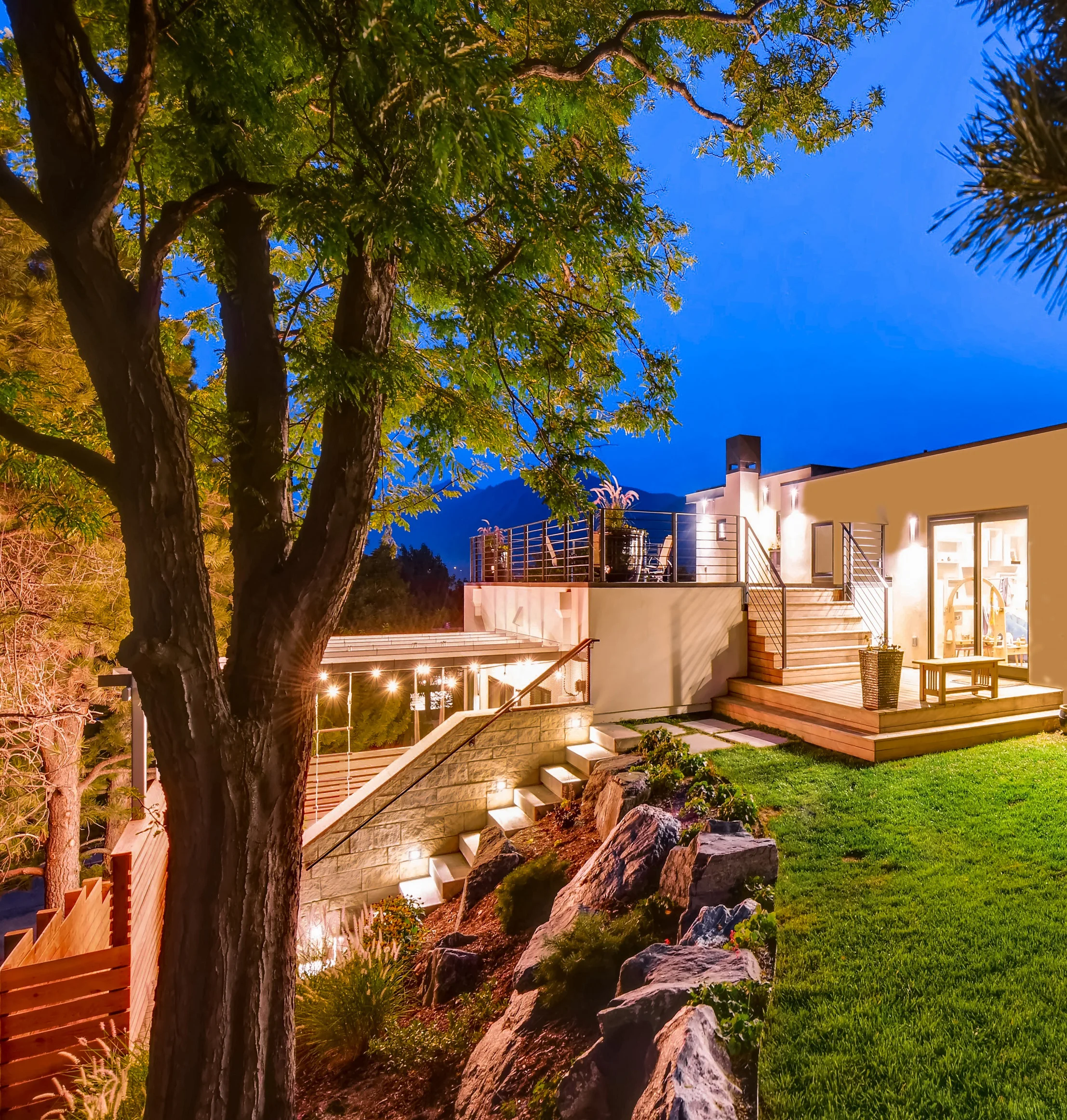 Deck house (13).jpg