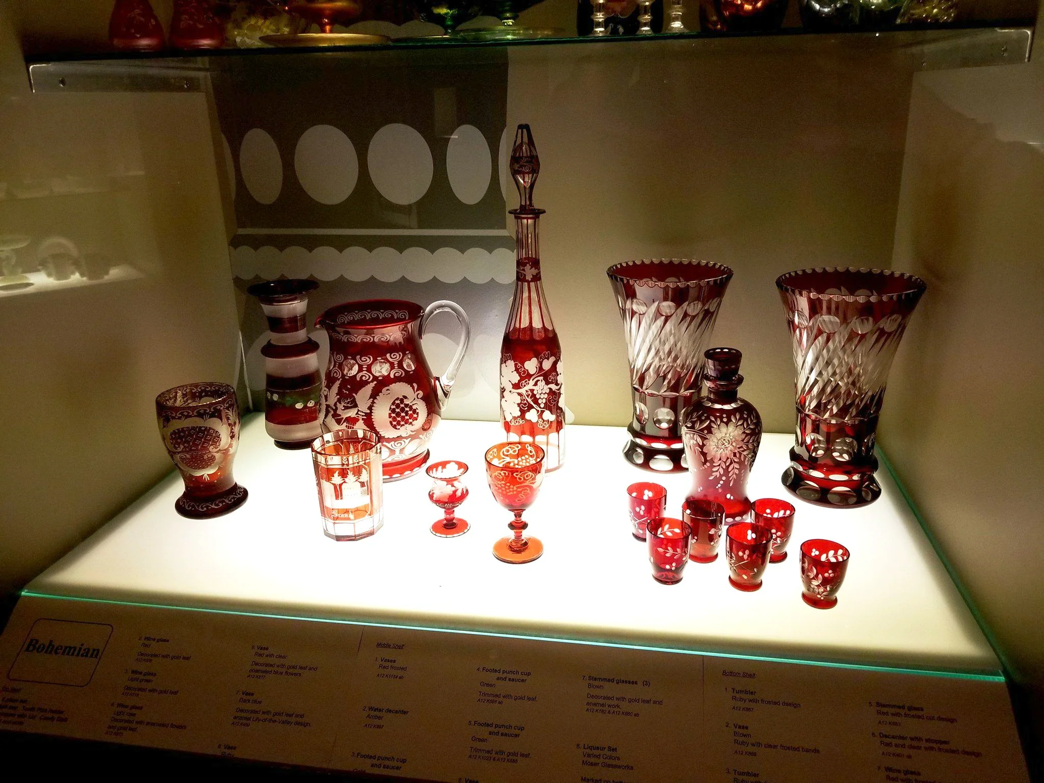 GlassR.jpg