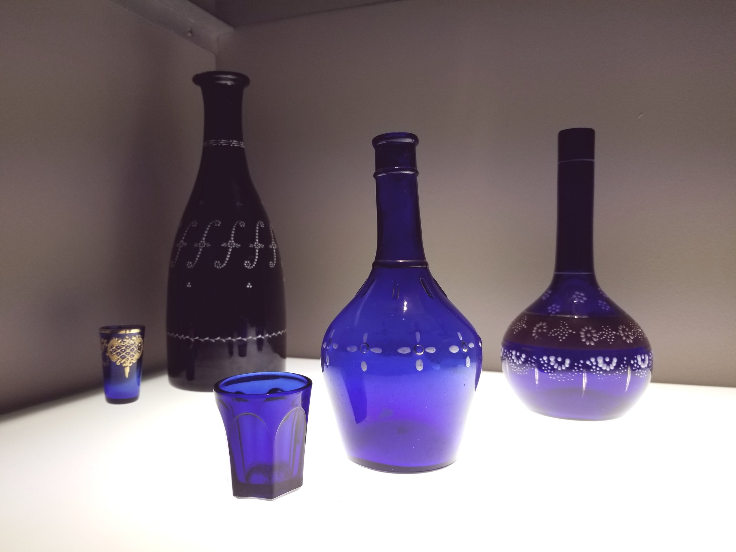 Glass1.jpg