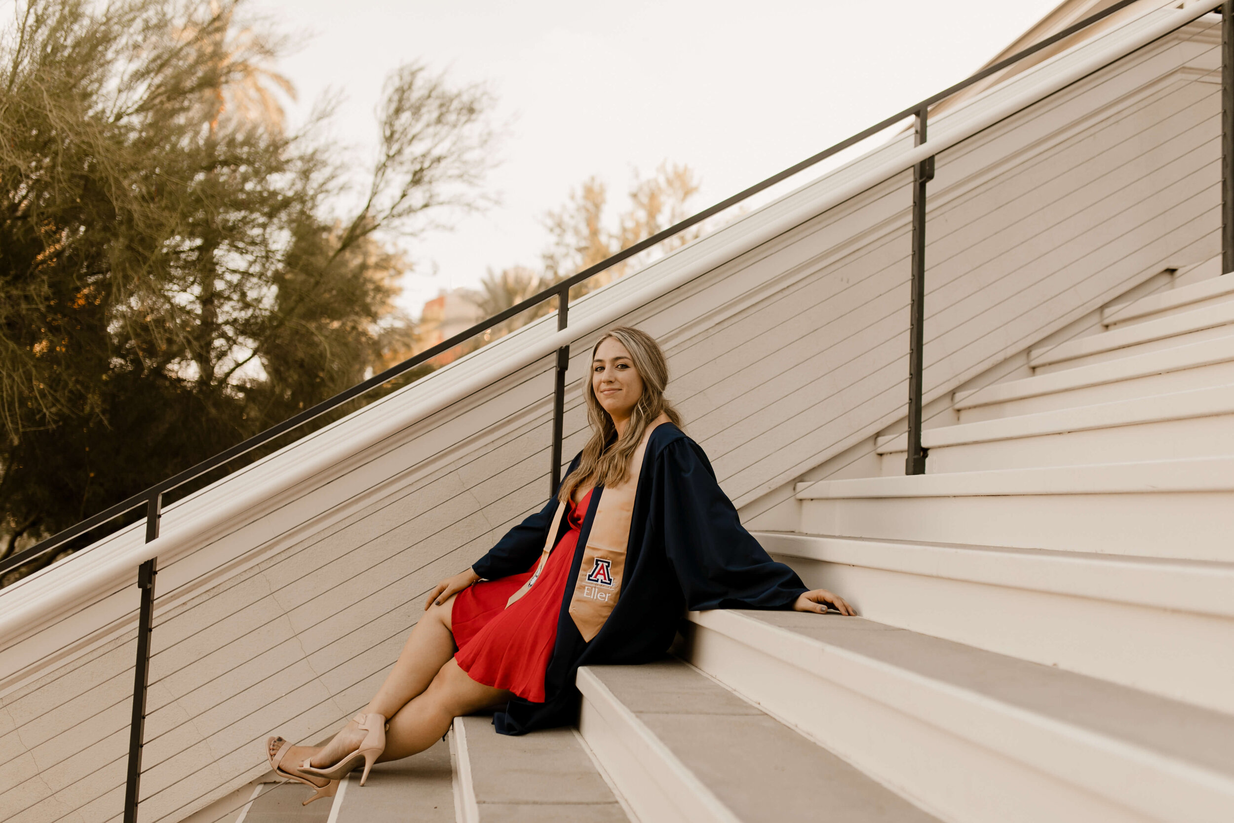 ToriVentura-PhotographybyAliK-SeniorSession-UofA-22.jpg