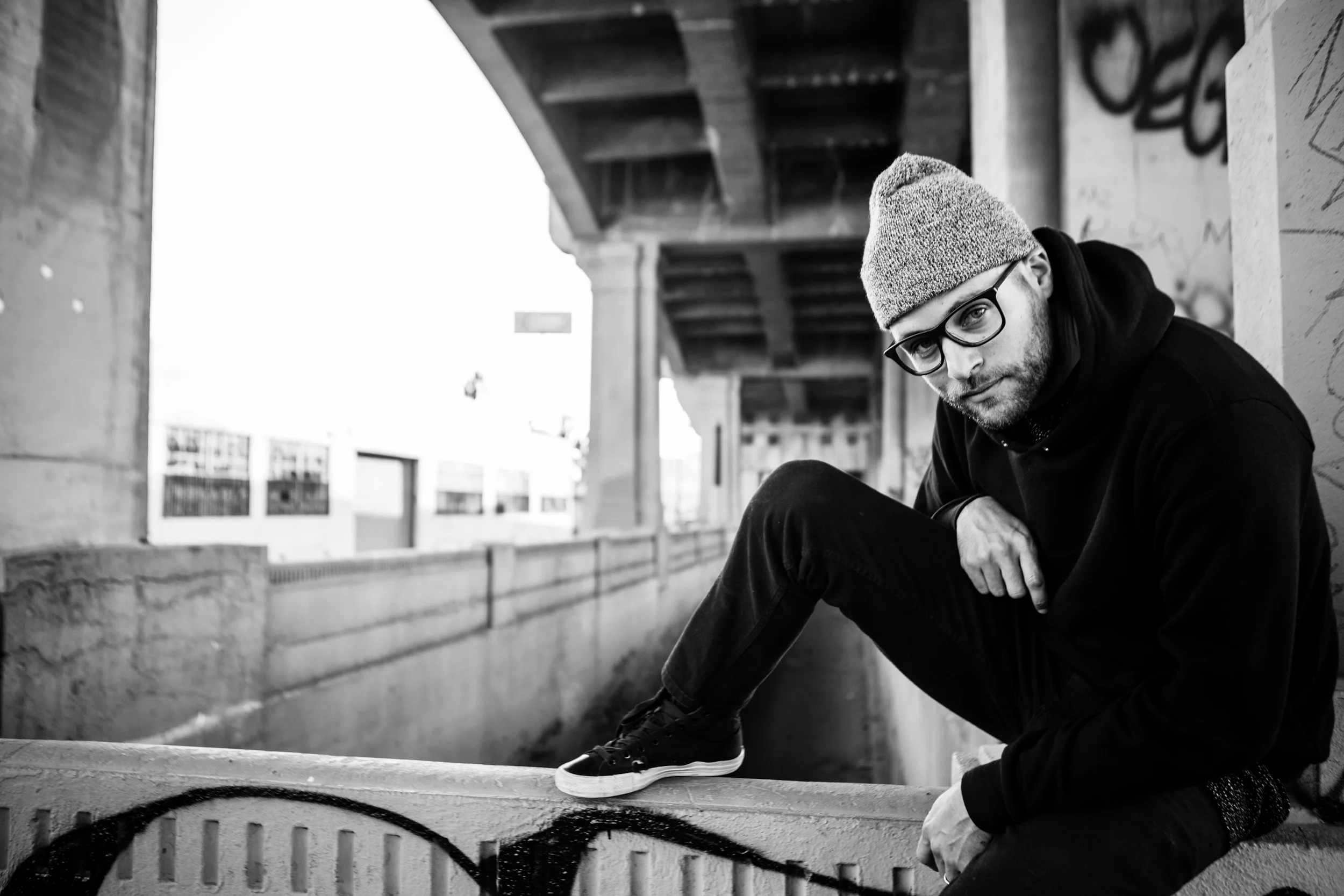 EstevanOriol - MC YOGI 1.jpg