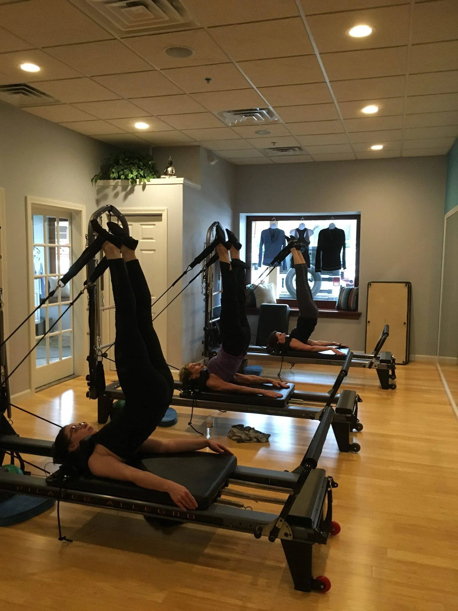 Healthy-Changes-Pilates-Reading-Long-Spine.jpg